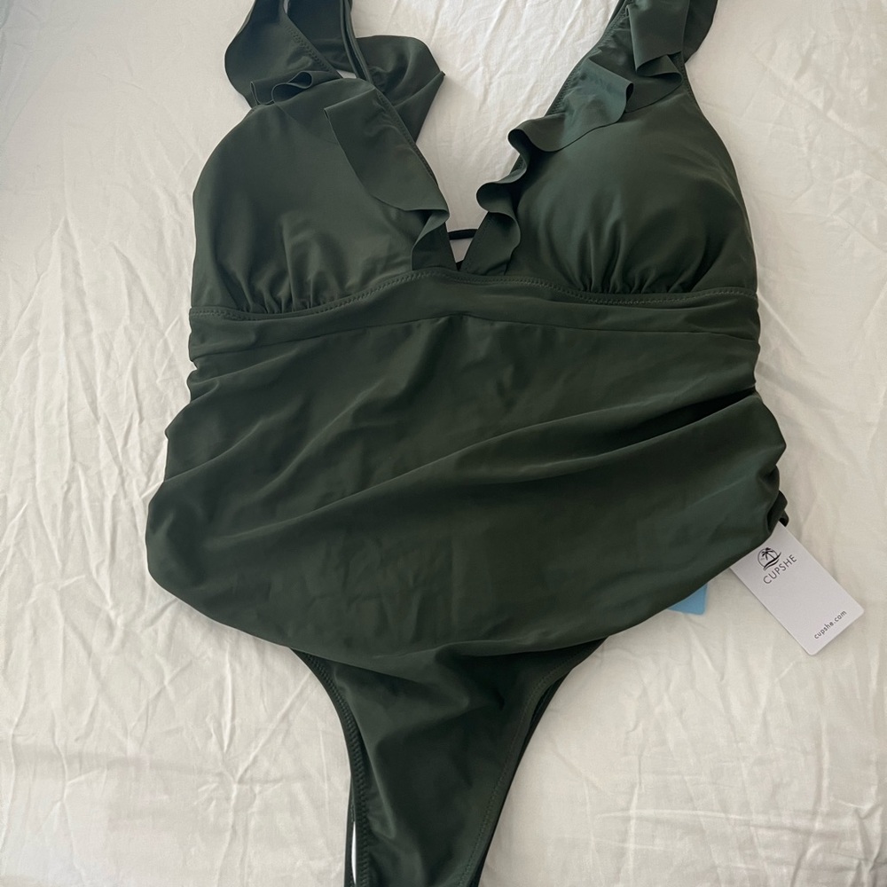 Cupshe 2X swimsuit NWT